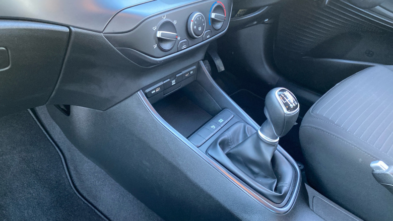 Hyundai i20 1.0T GDi 48V MHD SE Connect 5dr Petrol Hatchback